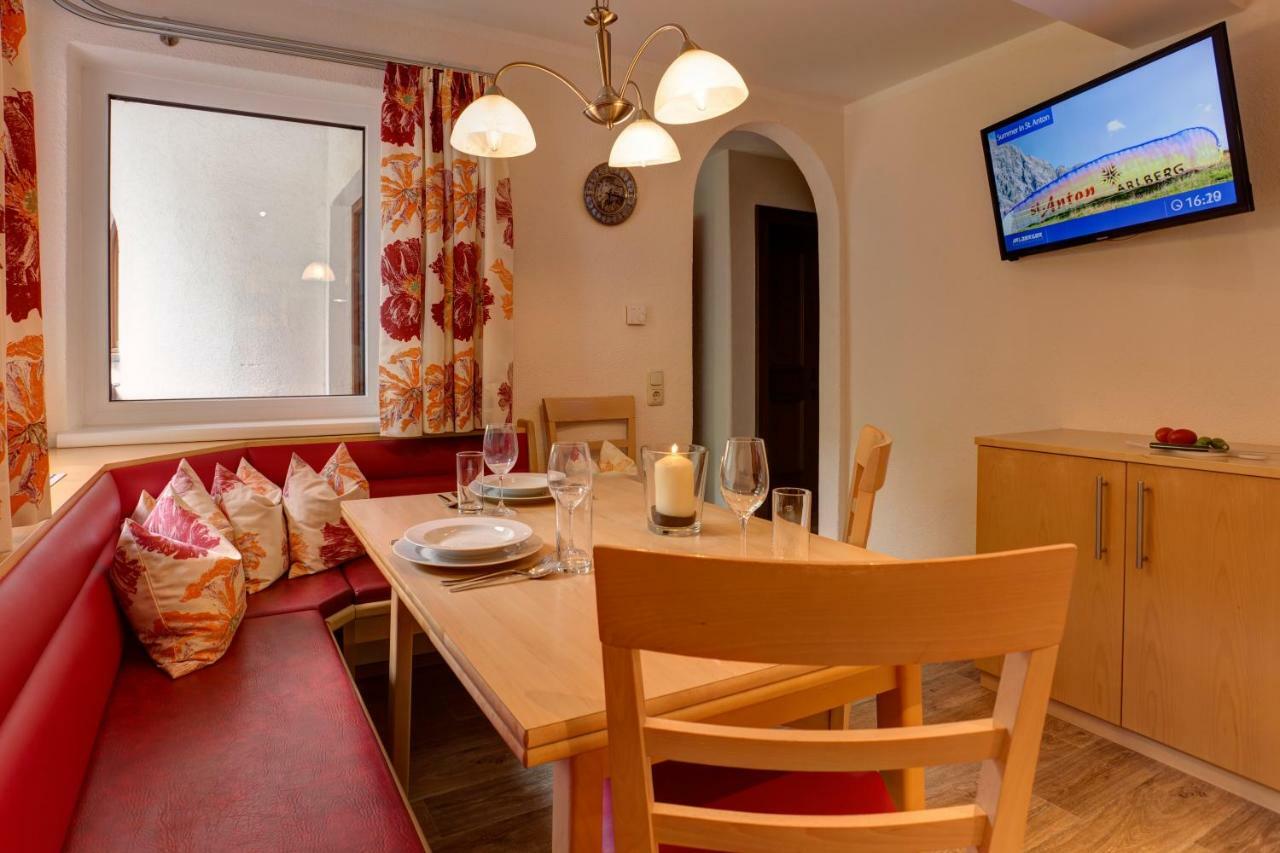Appartement Habicher Pettneu am Arlberg Bagian luar foto